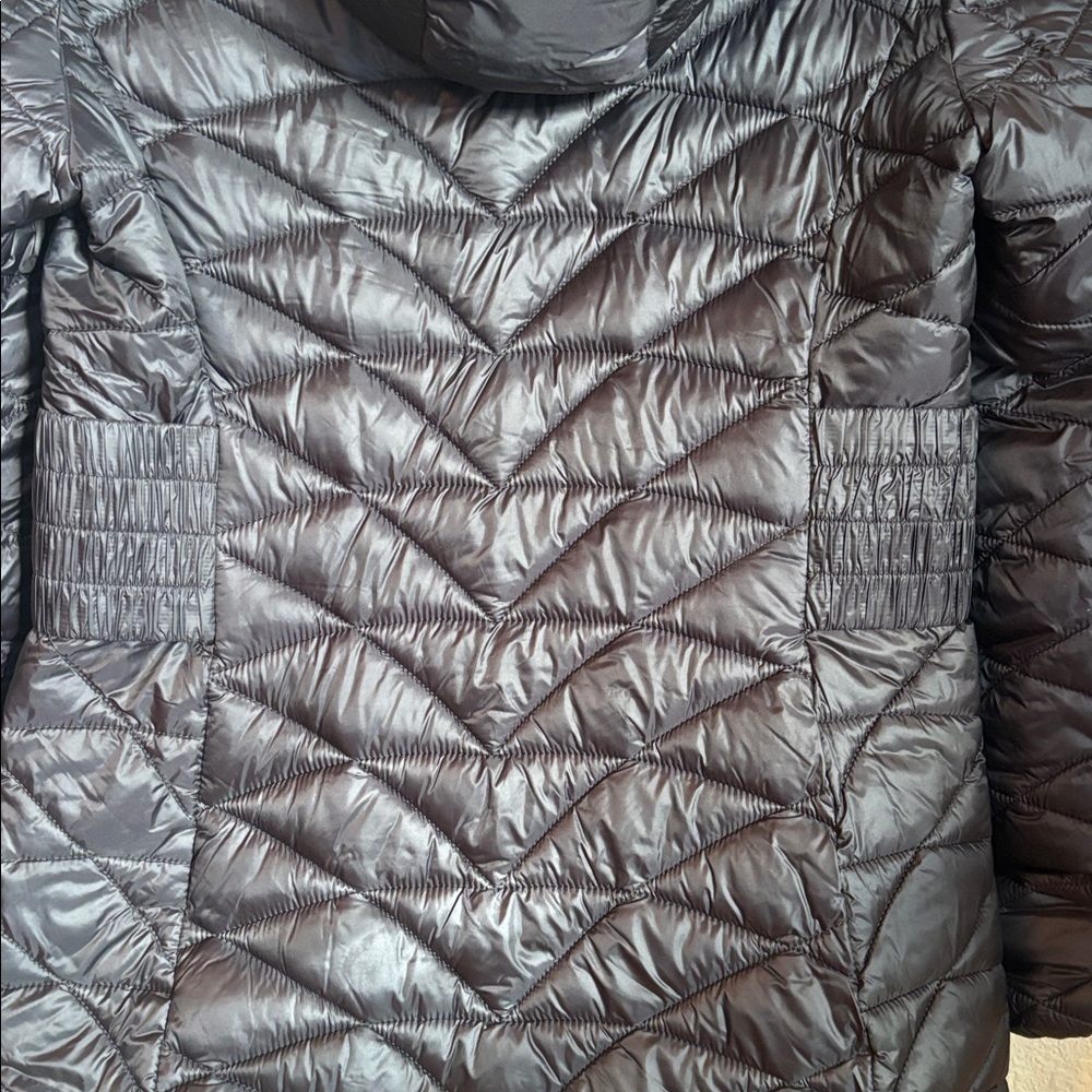 Betsey Johnson Black Puffer Jacket with Pink Trim - Picture 3 of 6